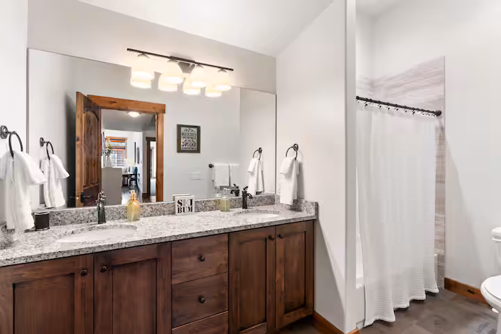 9855 Vista vacation rental in Jordanelle near Park City, photo 32